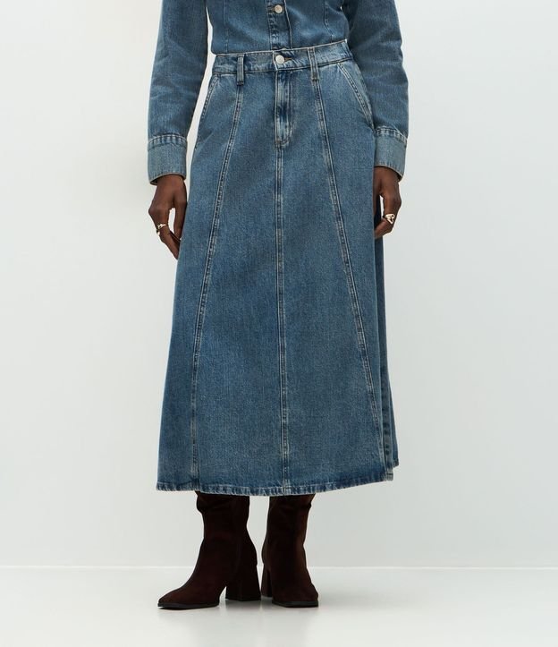 Pollera Evasê Jeans con Cintura Alta y Recortes Marcados 3
