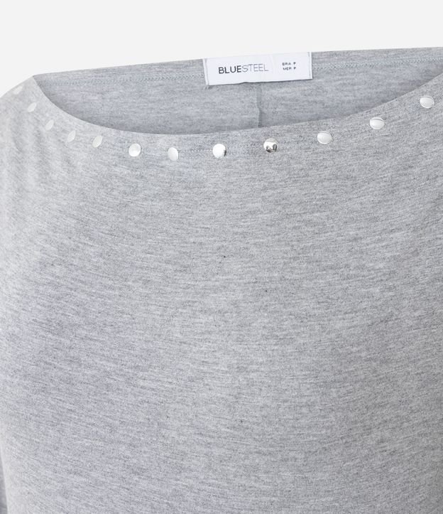 Blusa Hombro a Hombro en Viscolino con Tachuelas Contrastantes 7