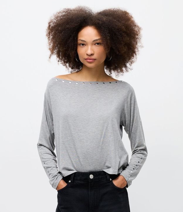 Blusa Hombro a Hombro en Viscolino con Tachuelas Contrastantes