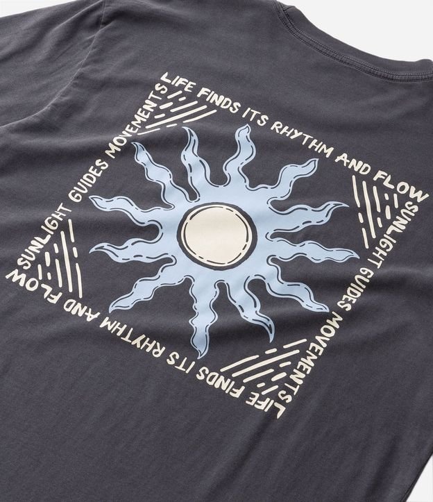 Remera Comfort en Algodón con Lettering y Estampado Desteñida 10
