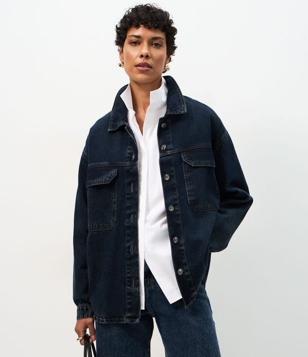 Campera Overshirt en Jeans con Bolsillos Delanteros