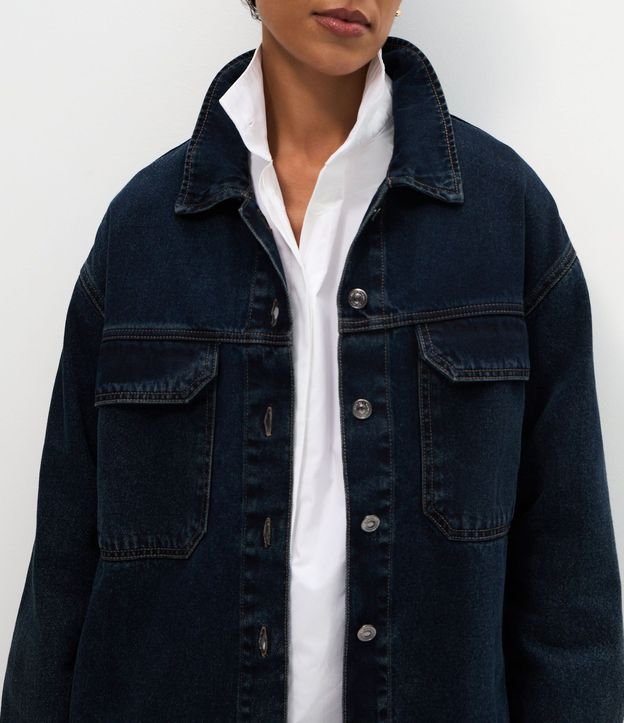 Campera Overshirt en Jeans con Bolsillos Delanteros 4
