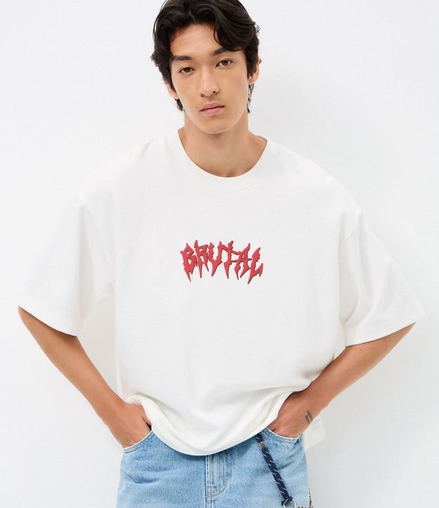 Remera Overboxy en Algodón con Estampado Lettering Brutal y Esqueleto
