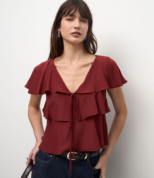 Blusa en Viscosa con Volados y Lazo Delantero