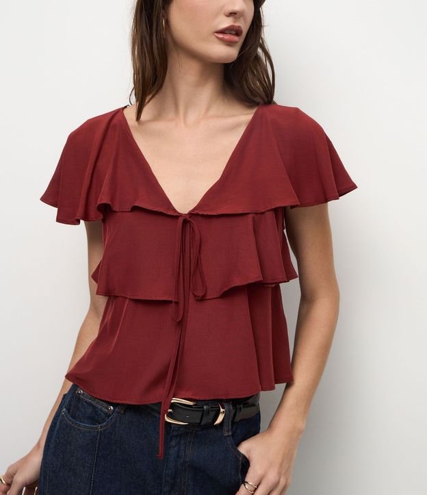 Blusa en Viscosa con Volados y Lazo Delantero 4