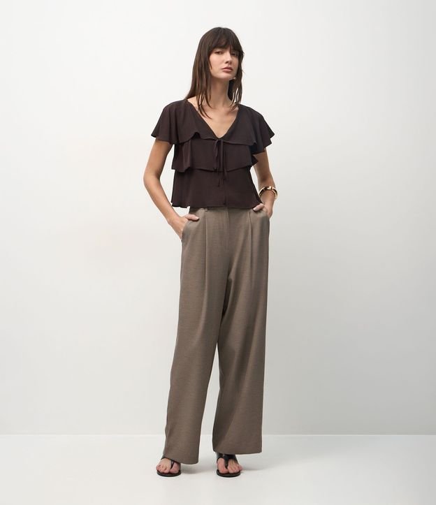 Blusa en Viscosa con Volados y Lazo Delantero 2