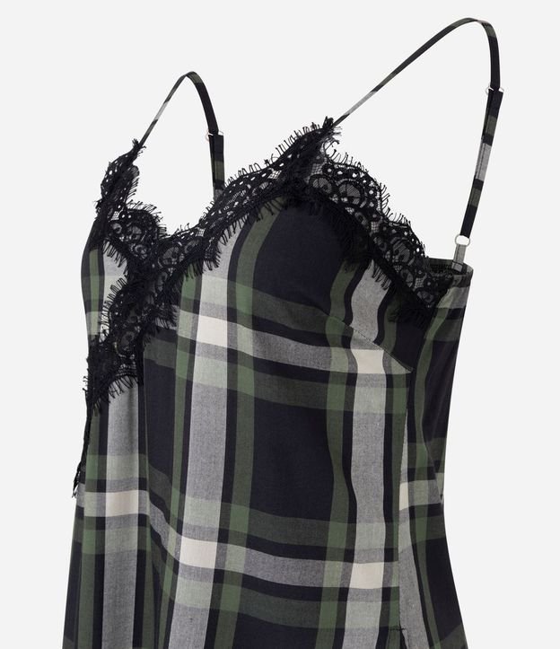 Blusa de Cuadros con Encaje y Ruedo Asimétrico 2
