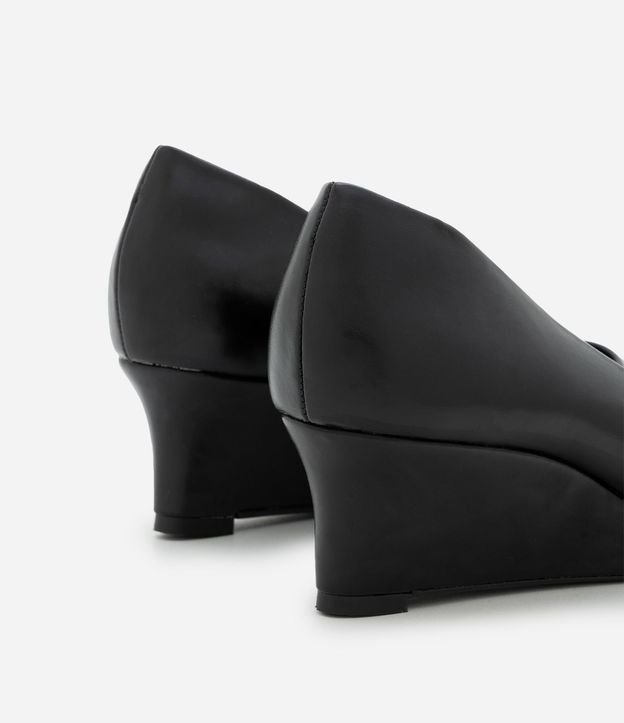 Zapato Tacones Anabela en PU con Punta Fina y Salto Mediano 5
