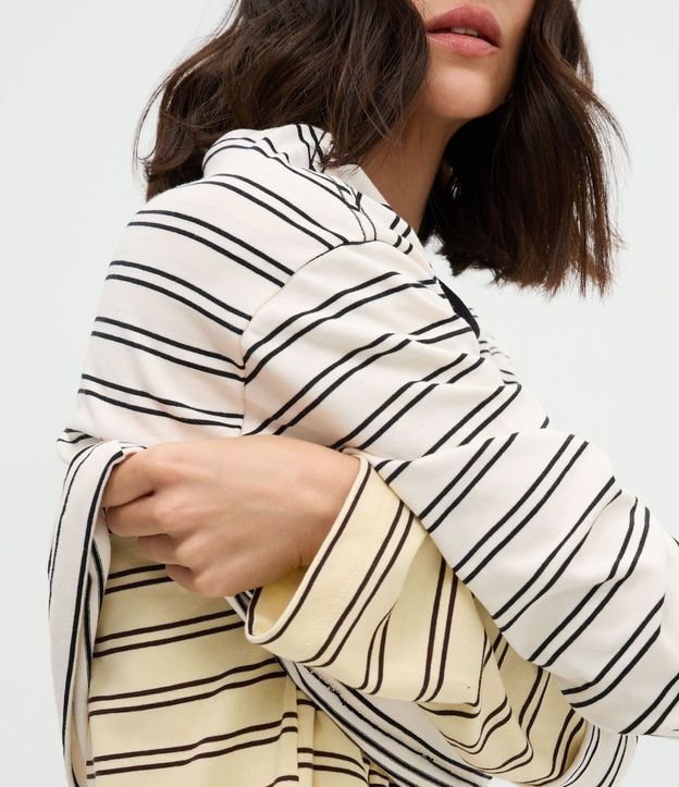 Blusa Oversize de Algodón con Rayas y Cuello Contrastante 4