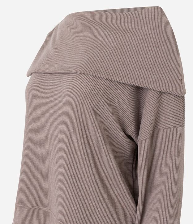 Blusa en Anarruga con Cuello Boba 7