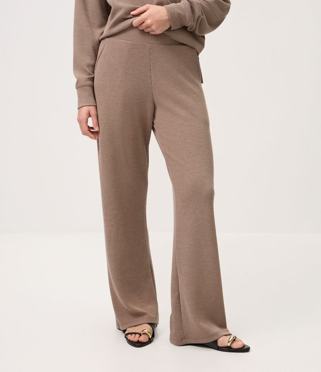 Pantalón Recto en Anarruga con Cintura Elástica y Bolsillos Laterales 3