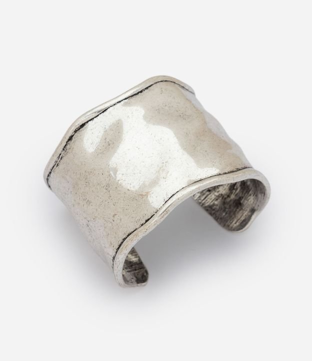 Pulsera Orgánico en Metal con Acabado Martillado 3