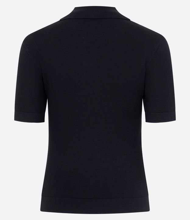 Blusa Polo en Punto con Aplicación de Brillos 7