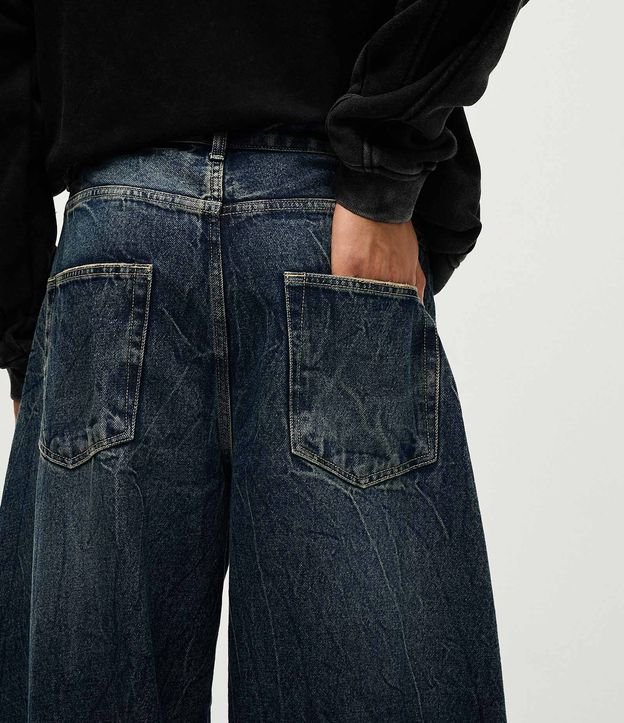 Pantalón Jean Barrel con Costuras Desplazadas 3