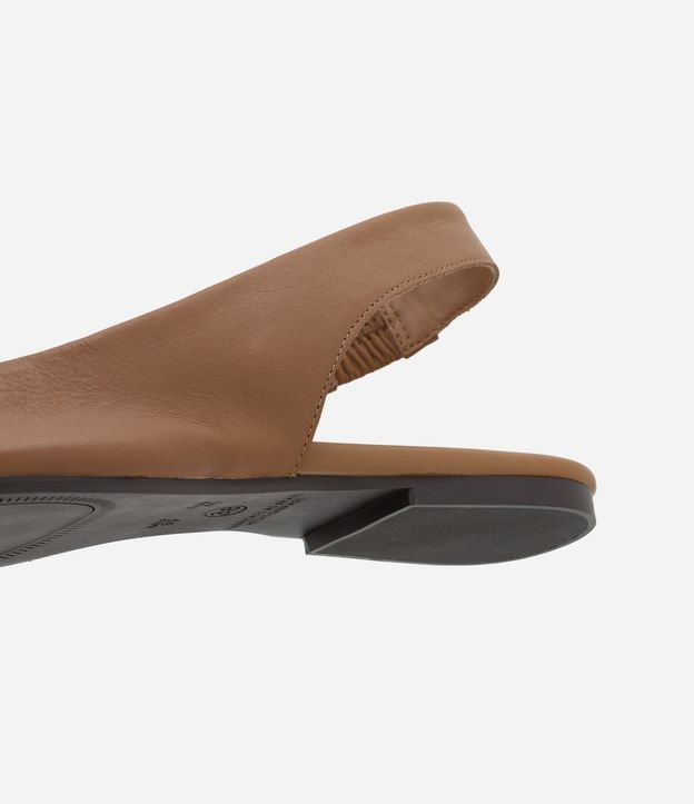 Zapatilla Slingback de Punta Fina en Cuero 4