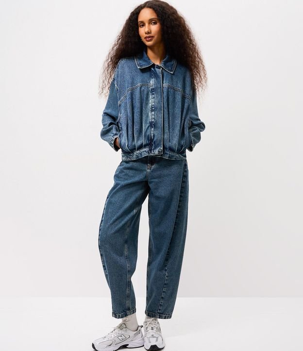 Campera Jeans con Pliegues Delanteros y Posteriores 2