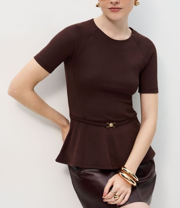 Blusa Femenina en Punto Roma con Peplum y Cinturón 4