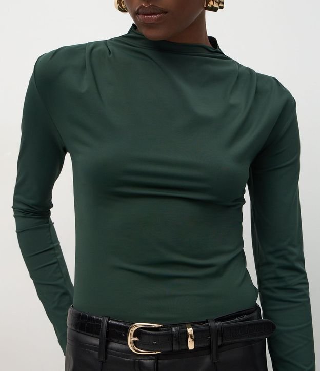 Blusa en Poliamida con Pliegues en los Hombros 4