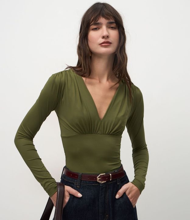 Blusa en Poliamida con Escote en V y Mangas Largas 1