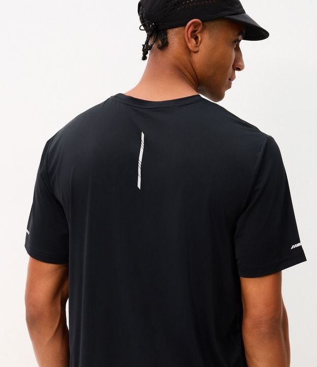 Remera Regular Dry en Poliamida 3