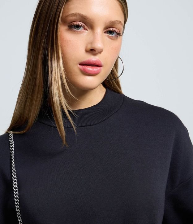 Vestido Corto en Algodón con Cuello Alto 3