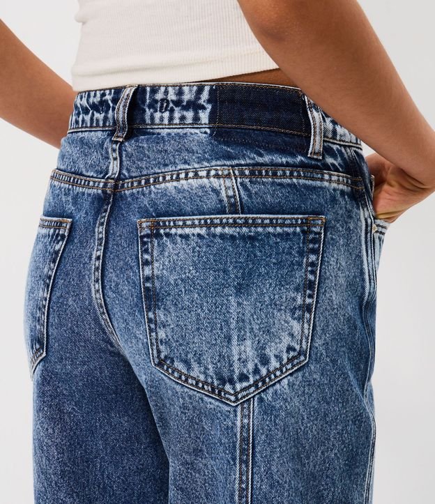Pantalón Wide en Jeans con Cintura Mediana y Recortes 4