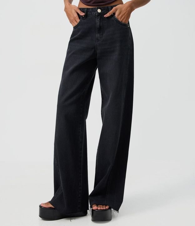 Pantalón Wide en Jeans con Cintura Mediana y Recortes 2