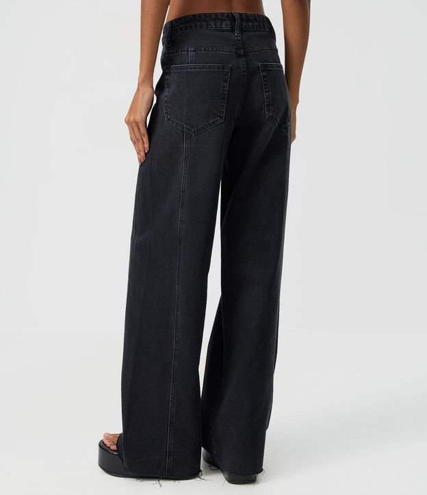 Pantalón Wide en Jeans con Cintura Mediana y Recortes 4