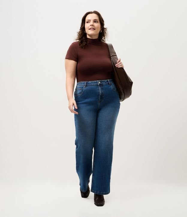 Pantalón de Jean Recto con Elastano y Efecto Laser 1