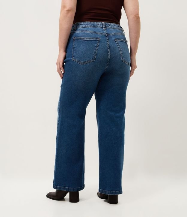 Pantalón de Jean Recto con Elastano y Efecto Laser 4