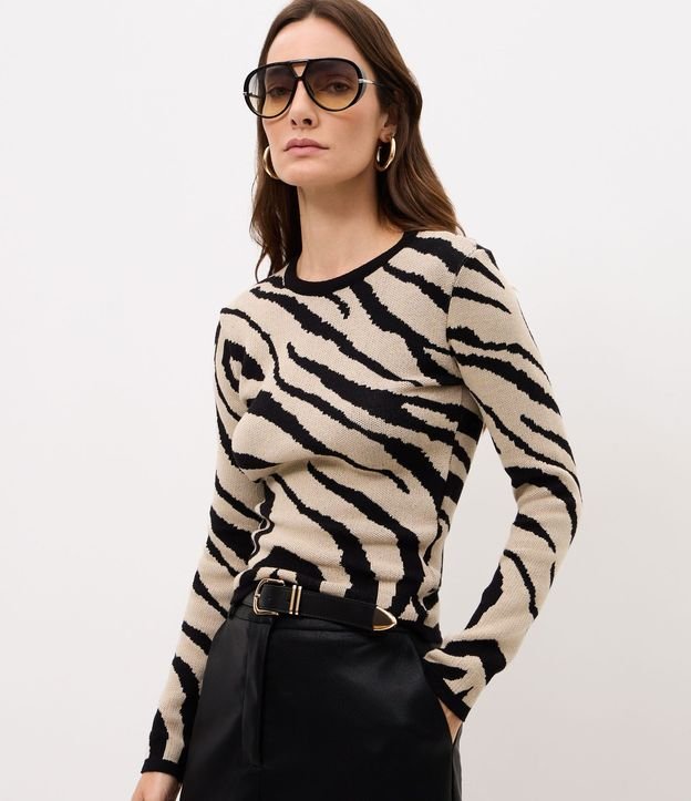 Suéter en Punto con Estampa Animal Print