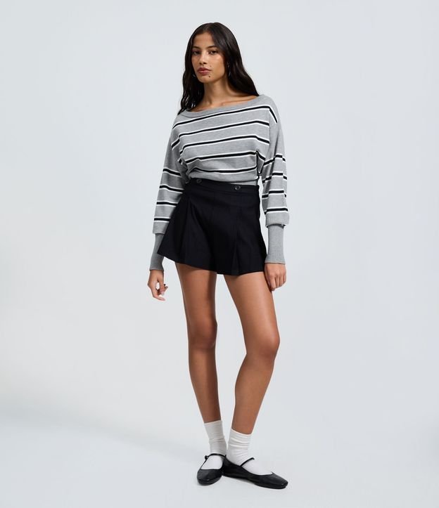 Short en Bengalina con Botones en la Cintura