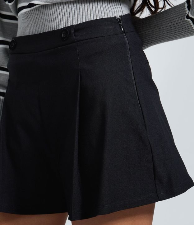 Short en Bengalina con Botones en la Cintura 3