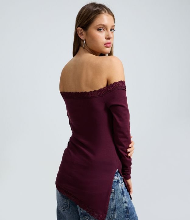 Blusa en Algodón con Escote y Ruedo de Encajes 4
