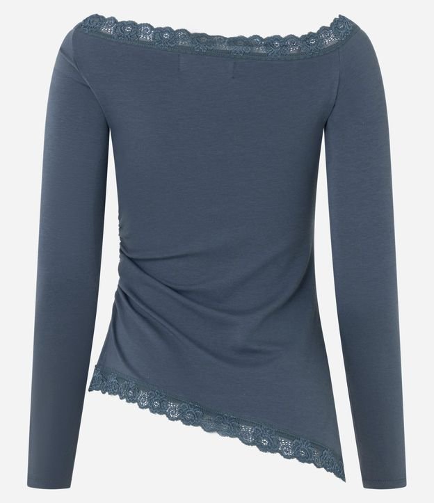 Blusa en Algodón con Escote y Ruedo de Encajes 8