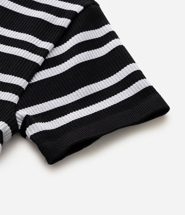 Remera Infantil en Poliamida con Estampado Rayada - Talle 5 A 14 años 5