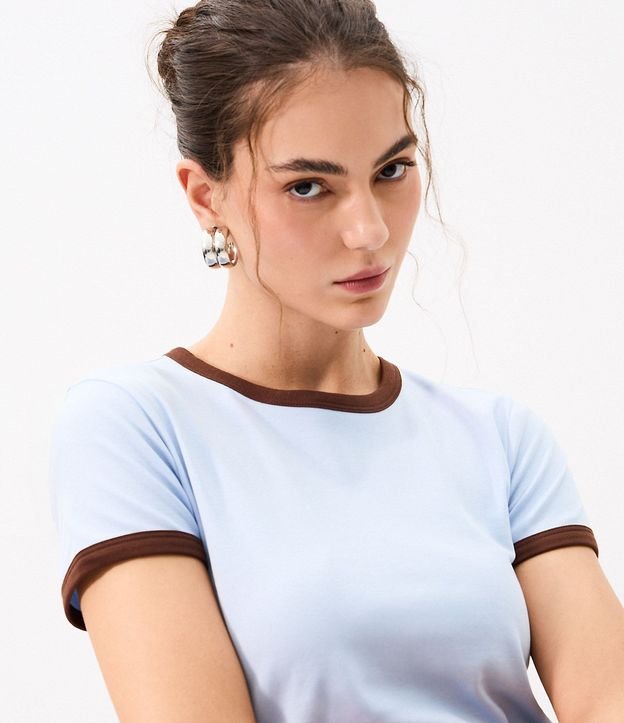 Blusa Baby Look con Mangas y Cuello Contrastantes 5