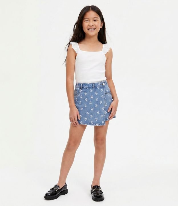 Blusa Slim Infantil en Rib con Volados en Broderie – Talle 5 a 16 años