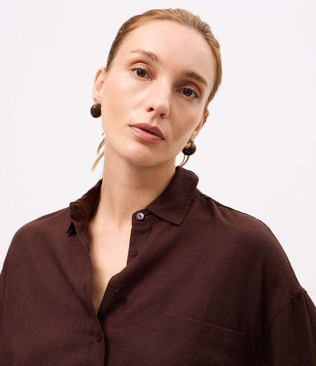 Camisa Oversized en Viscolino con Puños Ajustados 3