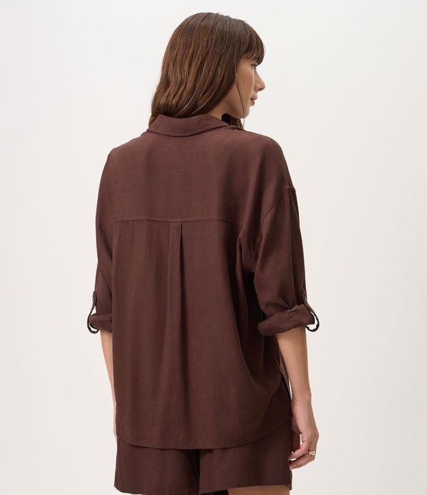 Camisa Oversized en Viscolino con Puños Ajustados 4