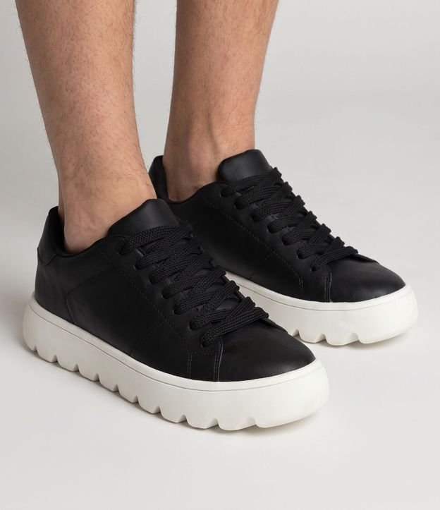 Championes Masculino Minimalista con Suela Bold