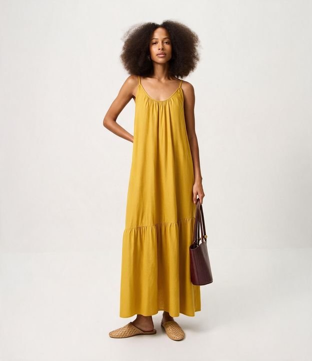 Vestido Largo en Viscolino con Escote U y Breteles Finos