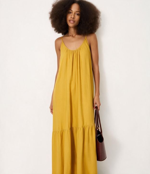Vestido Largo en Viscolino con Escote U y Breteles Finos 3
