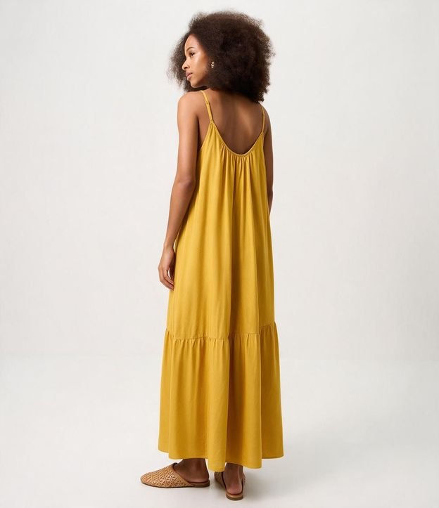 Vestido Largo en Viscolino con Escote U y Breteles Finos 4