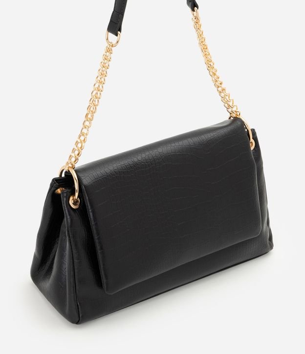 Cartera Shoulder Grande con Correa de Cadena y Metales en Light Gold