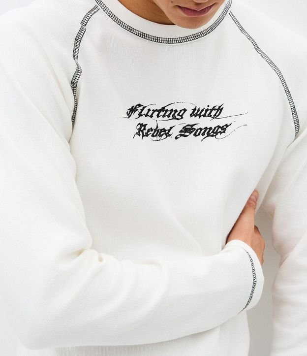 Remera Muscle en Rib con Lettering Delantero 4