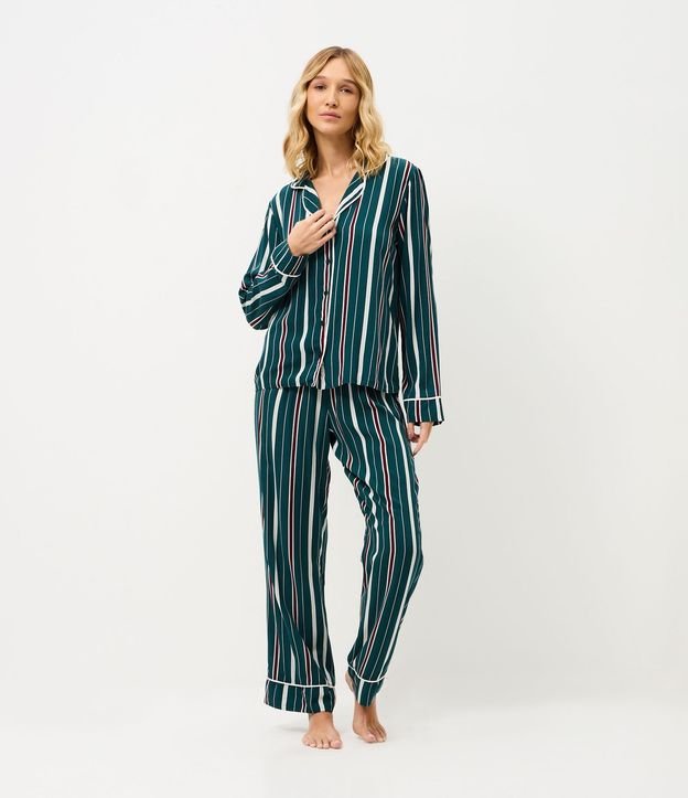 Pijama Largo Americano en Viscosa con Estampa de Rayas 2