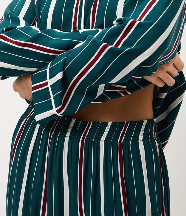 Pijama Largo Americano en Viscosa con Estampa de Rayas 4