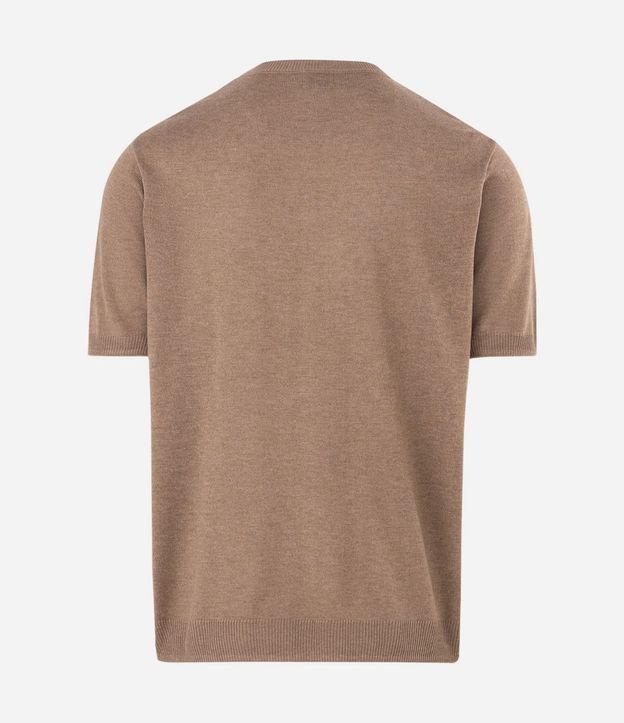 Remera con Bolsillo Delantero 5