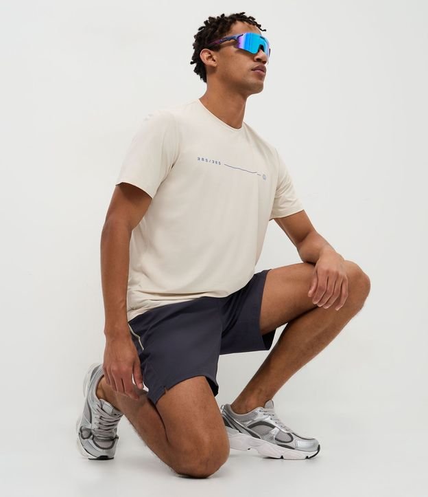 Remera Deportiva Dry en Poliamida con Lettering